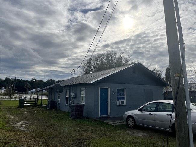 Building Photo - 311 E Magnolia St
