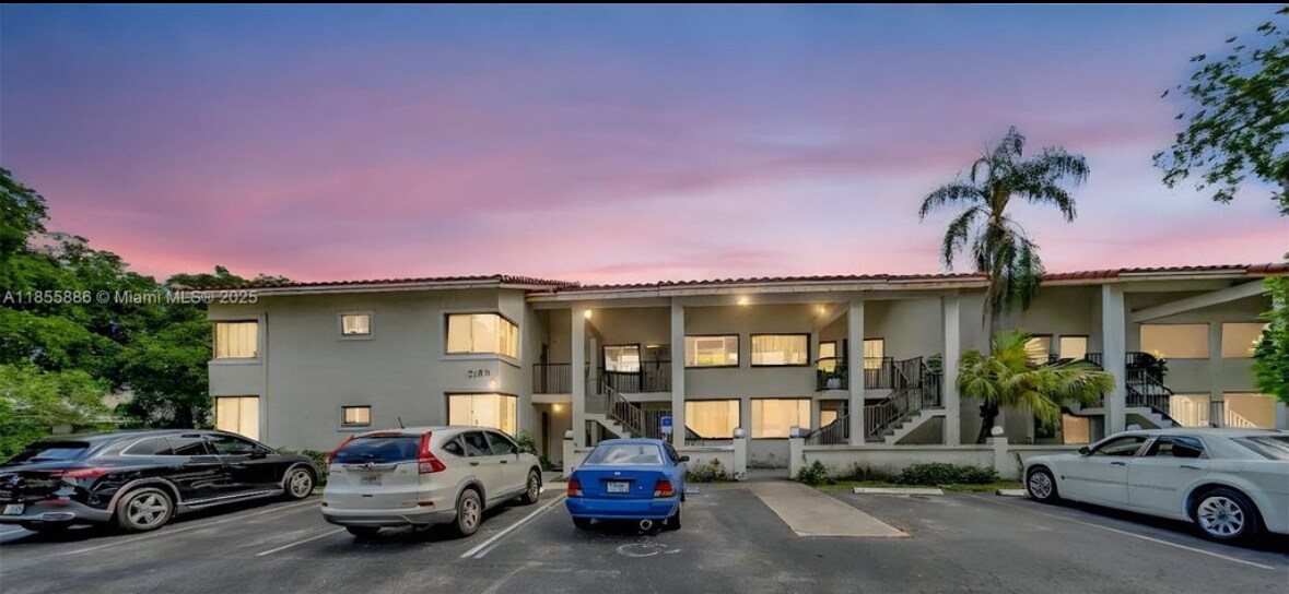 Building Photo - 3100 NW 46th St