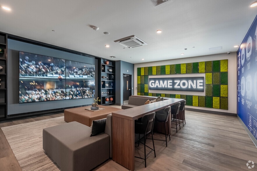 Game Zone - Kinect at Shoreline