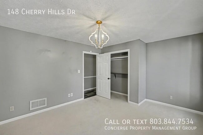 Building Photo - 148 Cherry Hills Dr