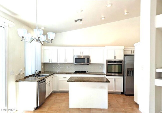 Building Photo - 9728 Echo Hills Dr