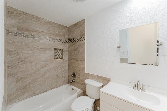 Building Photo - 3033 S Horizon Pl