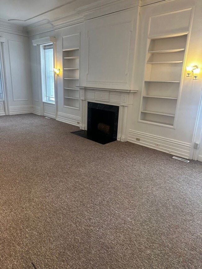 Primary Photo - Princeton Apartments