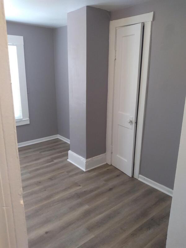 Building Photo - 4030 Taylor Boulevard Unit 5