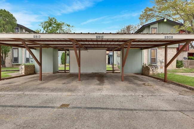 Building Photo - 6910 Lovely Ln