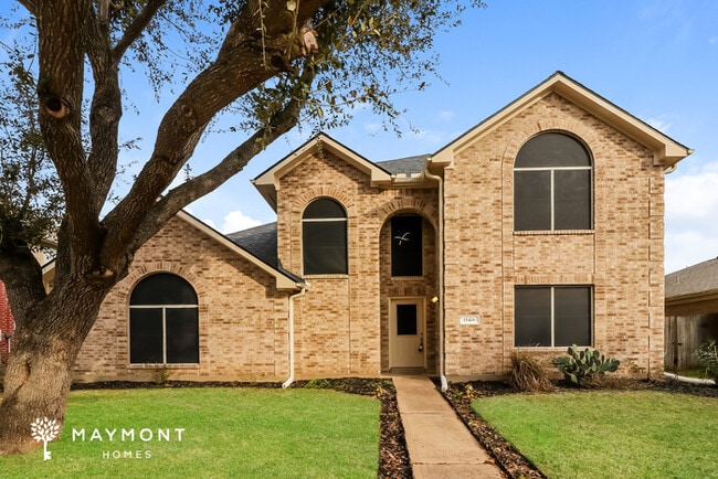 Building Photo - 15426 Baxter Ave