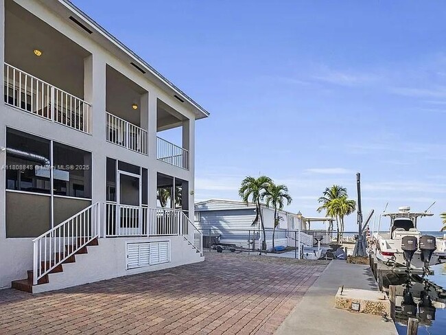 Building Photo - 112 Seagull Ln