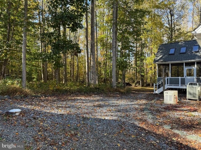 Building Photo - 5 Artillery Dr