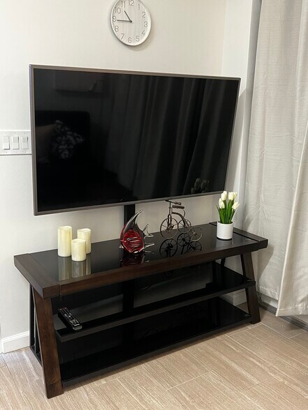 Living Room - 207 Avenue C