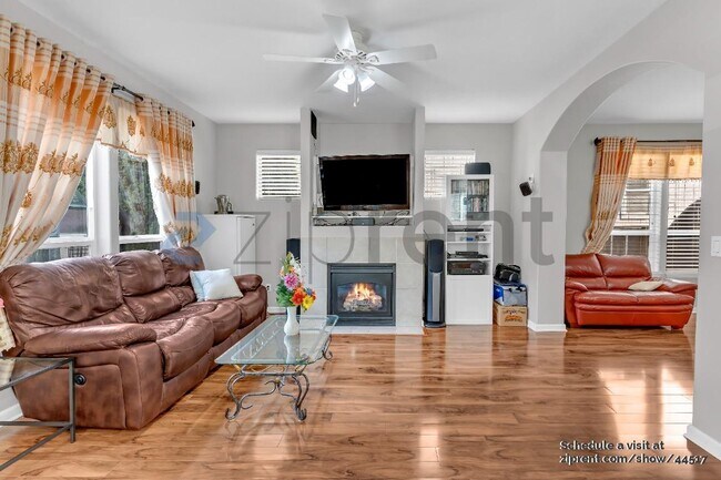 Building Photo - 3963 NW 148th Pl