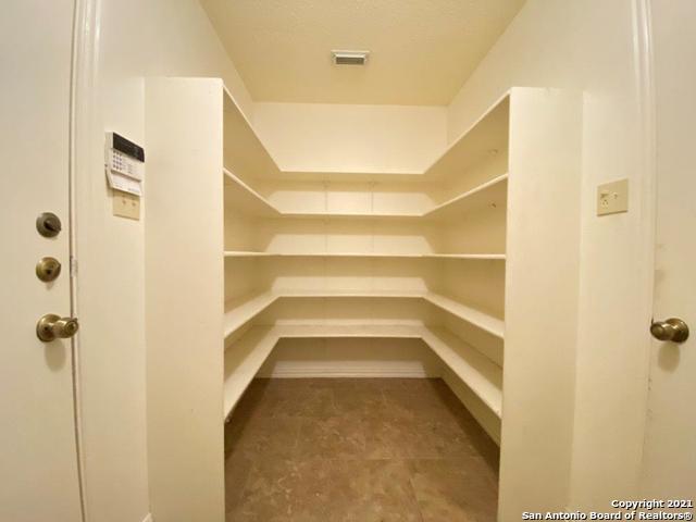Building Photo - 9923 Stonefield Pl