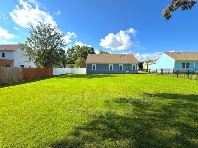 Building Photo - 4013 Inglehurst Dr