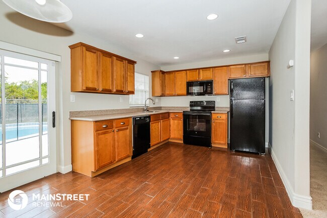 Building Photo - 7321 Glasgow Ave