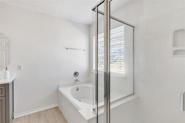 Building Photo - 17635 Olympic Park Ln