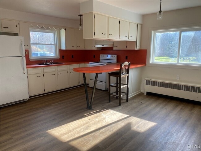 Building Photo - 660 County Rte 1