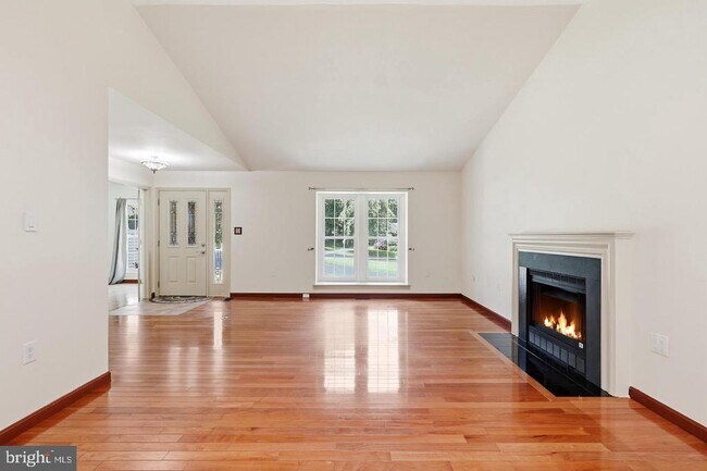 Building Photo - 10799 Adare Dr