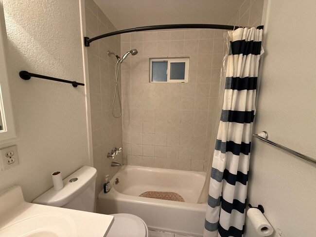 Building Photo - 1608 Rockrose Rd