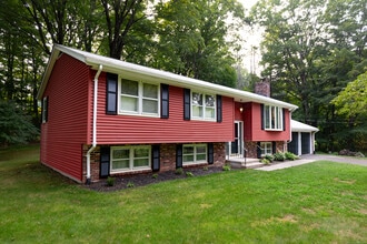 Building Photo - 45 Renshaw Rd