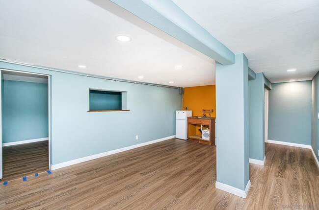 Building Photo - 2559 Tuberose St