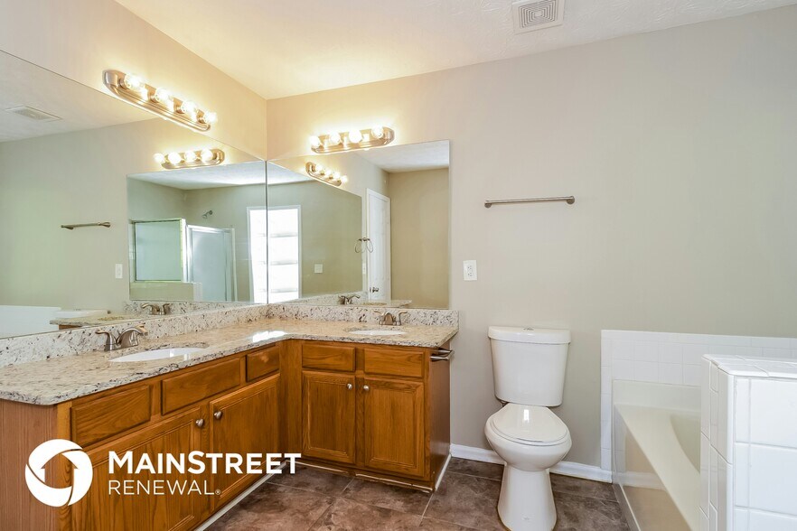 Building Photo - 836 Revena Dr