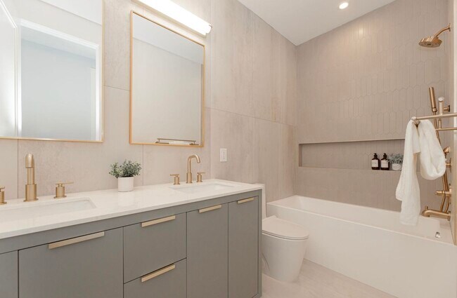 Building Photo - 61 Belmont Ave