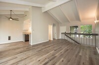 Building Photo - Completely Renovated 2 Bedroom / 1.5 Bath ...