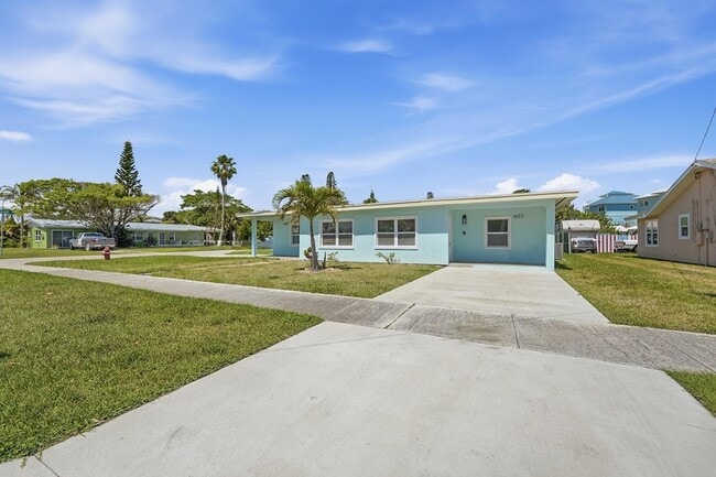 Building Photo - 1400 Binney Dr