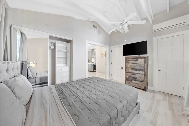 Building Photo - 1050 Harrison St