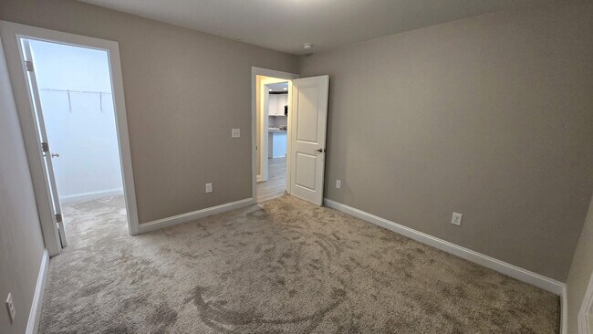Building Photo - 1378 Melviney St