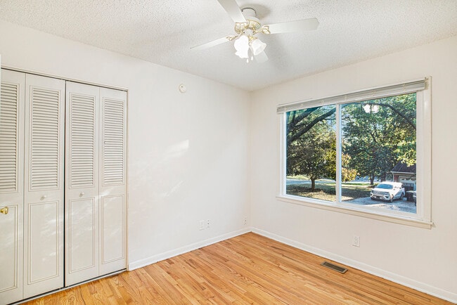 Building Photo - 8420 N Virginia Ave