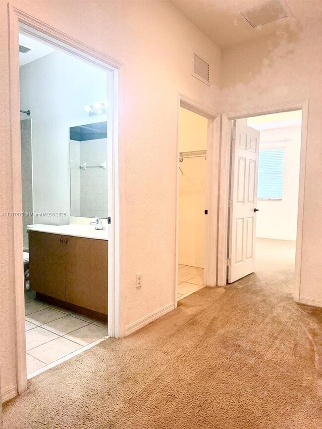 Building Photo - 3972 SW 149th Pl