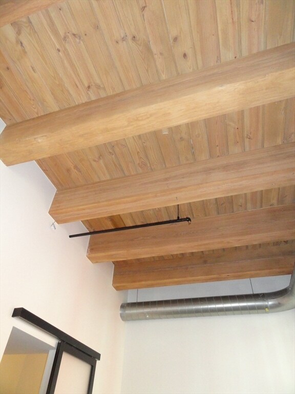 Building Photo - 319 A St