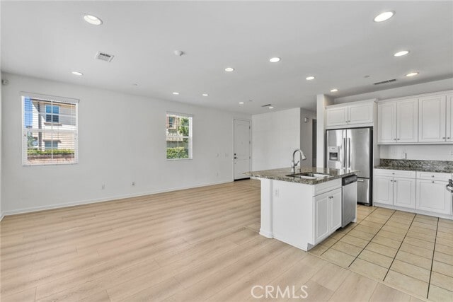 Building Photo - 2904 E Via Fiano