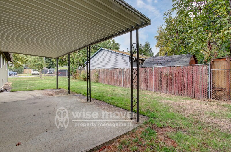 Building Photo - 10100 NW 23rd Ave