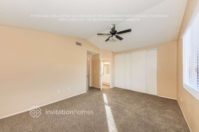 Building Photo - 27855 Brookstone Ave