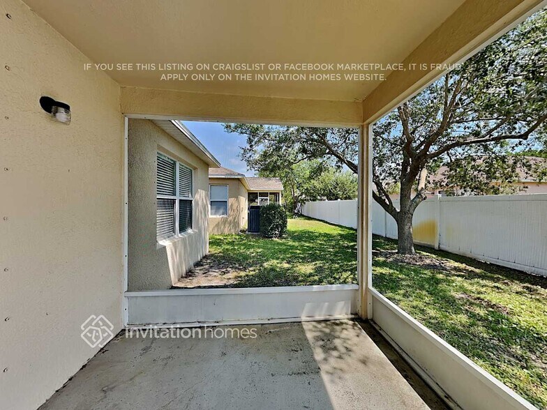 Building Photo - 901 Benton Dr