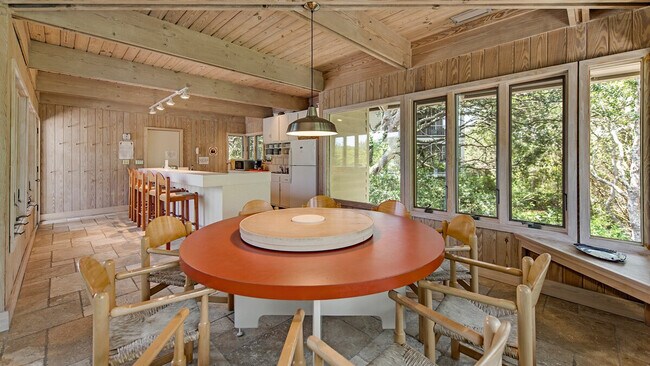 Building Photo - 1217 Debordieu Blvd