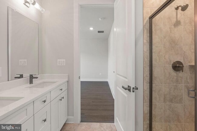 Building Photo - 1448 Lavender Clf Wy