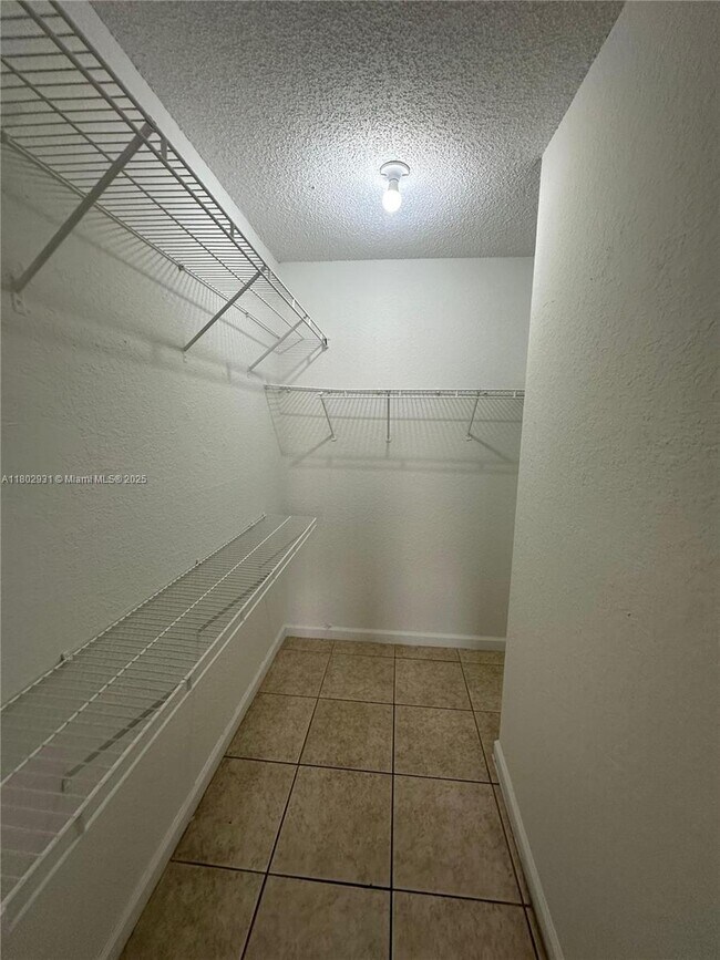 Building Photo - 17500 NW 68th Ave