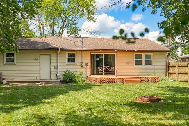 Building Photo - 2913 13th St