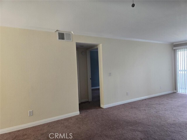 Building Photo - 5540 Owensmouth Ave