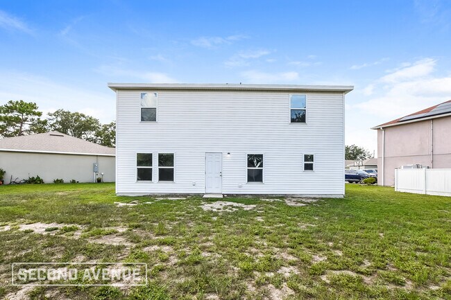 Building Photo - 208 Flounder Pl