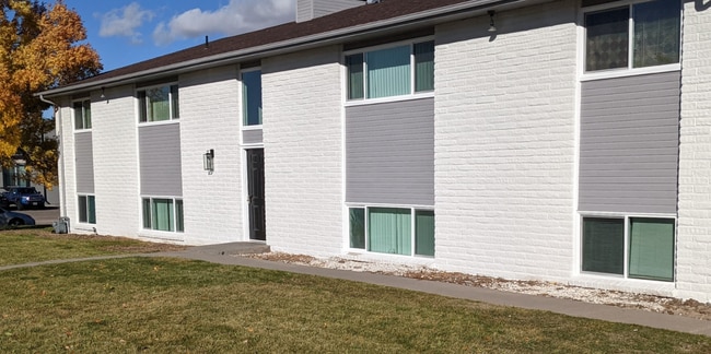 Building Photo - 3303 Myers Ct