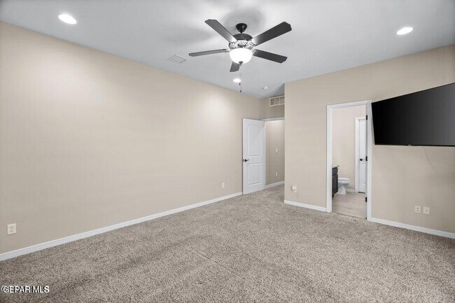 Building Photo - 12931 Terrington Ave