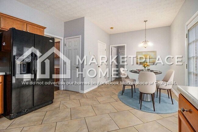 Building Photo - 314 Interlake