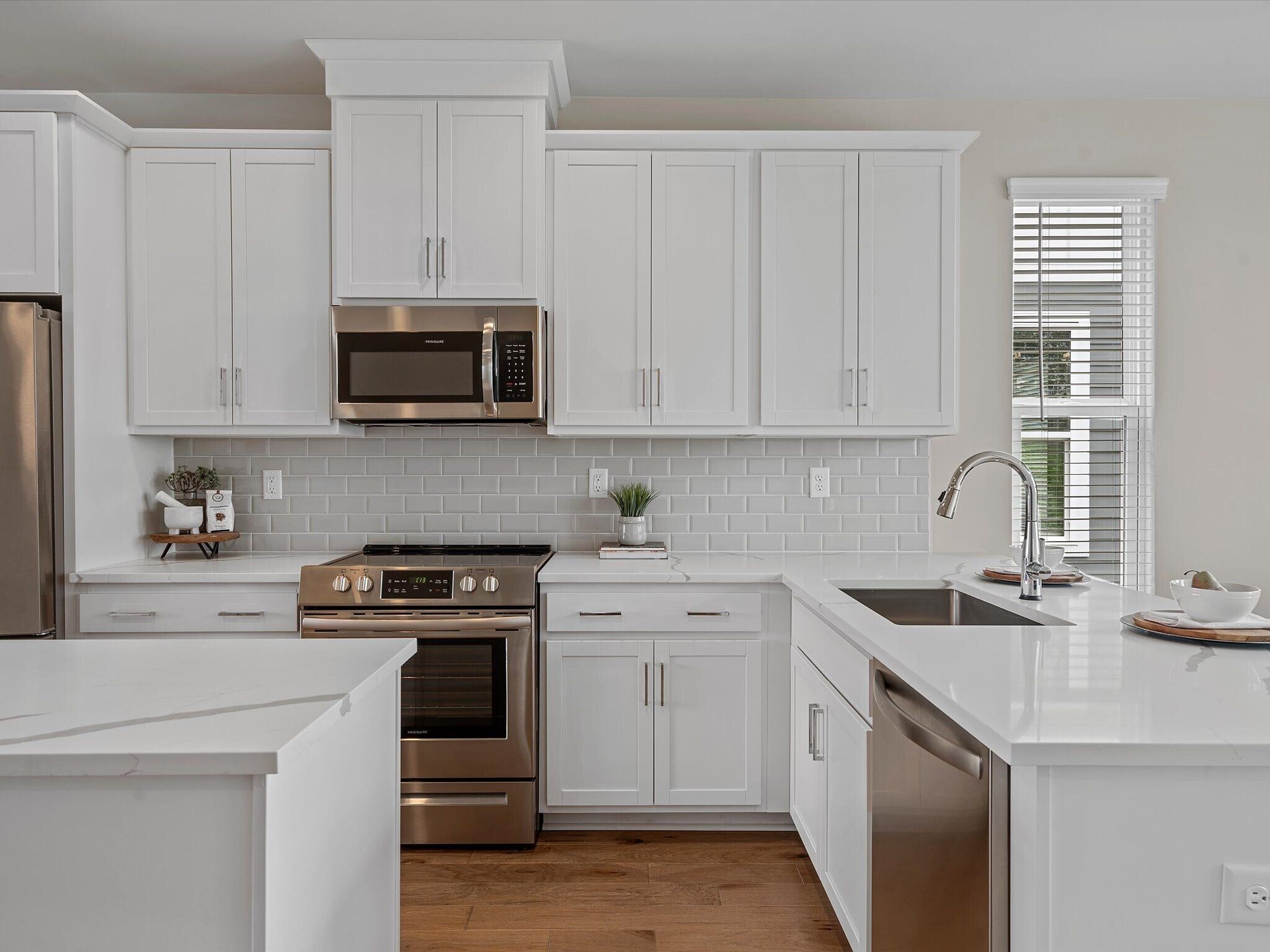 Building Photo - 4201 Bryant Terraces Dr