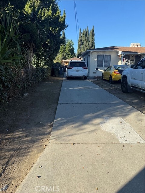 Building Photo - 11111 Wildflower Rd