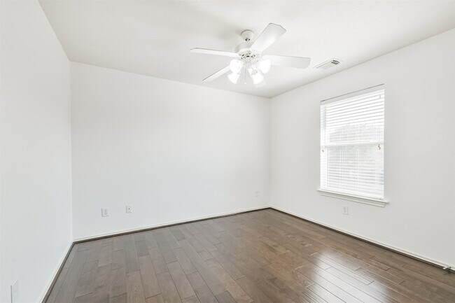 Building Photo - 2507 Liza Ct