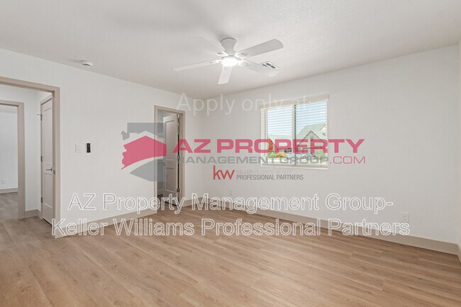 Building Photo - 7660 W Palmaire Ave