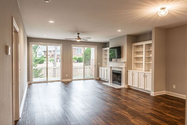 Building Photo - 535 Lighthorse Cir